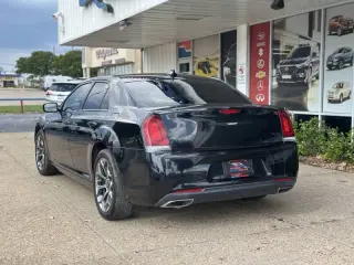 Chrysler 300 de 2018