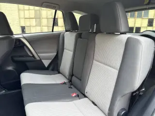 Toyota RAV4 2013