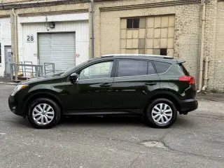 Toyota RAV4 2013