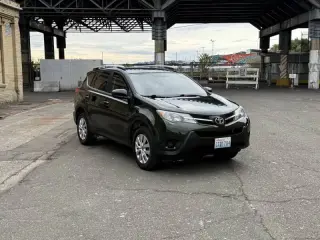 Toyota RAV4 2013