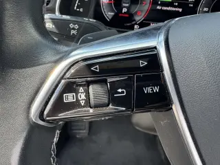Audi A6 2023 AWD quattro Premium 45 TFSI 4dr Sedán