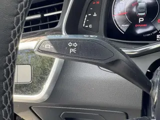 Audi A6 2023 AWD quattro Premium 45 TFSI 4dr Sedán