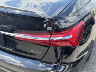 Audi A6 2023 AWD quattro Premium 45 TFSI 4dr Sedán