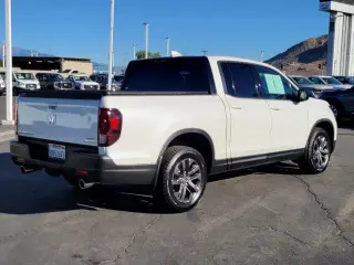 Honda Ridgeline 2023 AWD Sport 4dr Cabina de Cuerpo 5.3 ft. SB
