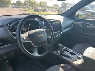 Chevrolet Traverse 2023 4x4 LT Tela SUV 4 puertas