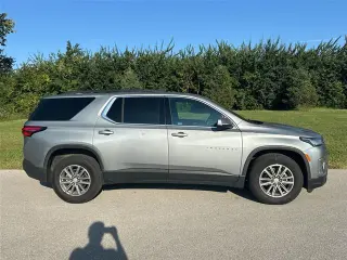 Chevrolet Traverse 2023 4x4 LT Tela SUV 4 puertas