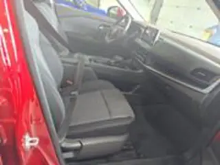 Nissan Rogue 2023 AWD SV 4dr Crossover