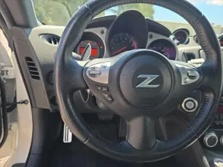 Nissan 370Z 2018 Roadster 2dr Conversible