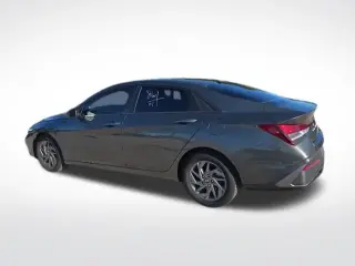 Hyundai ELANTRA 2024 SEL 4dr Sedan