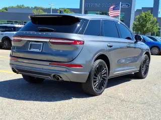 Lincoln Corsair 2022 AWD Reserve SUV de 4 puertas