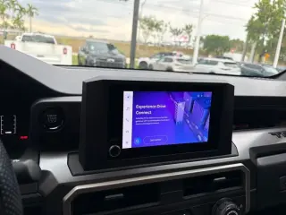 Toyota Tacoma 2024 4x2 SR5 4p Cab Doble 5.0 ft SB