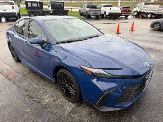 Toyota Camry 2025 SE 4p Sedan