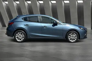 Mazda Mazda3 2016 i Touring 4p Hatchback 6M