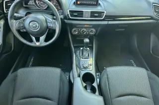 Mazda Mazda3 2016 i Touring 4p Hatchback 6M