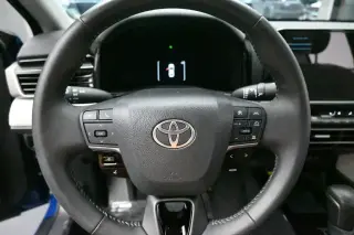 Toyota Camry 2025 SE 4dr Sedan
