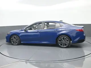 Toyota Camry 2025 SE 4dr Sedan