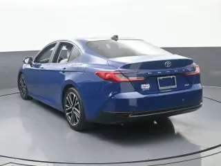 Toyota Camry 2025 SE 4dr Sedan