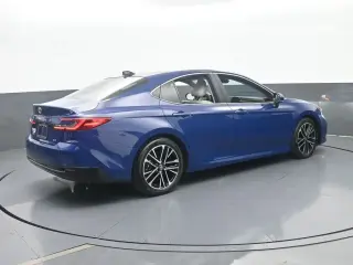 Toyota Camry 2025 SE 4dr Sedan