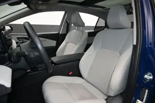 Toyota Camry 2025 SE 4dr Sedan