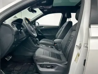Volkswagen Tiguan 2023 AWD SEL R-Line 4Motion 4dr SUV