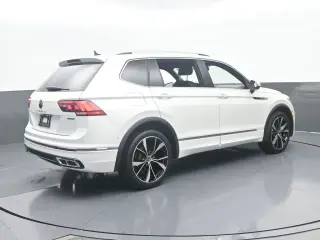 Volkswagen Tiguan 2023 AWD SEL R-Line 4Motion 4dr SUV