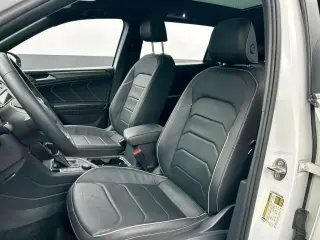 Volkswagen Tiguan 2023 AWD SEL R-Line 4Motion 4dr SUV