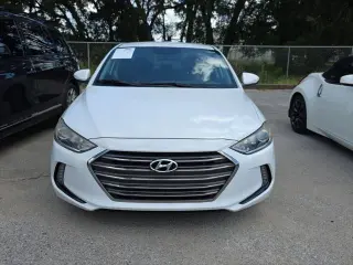 Hyundai ELANTRA 2018 Limited Sedán de 4 puertas (EE. UU.)