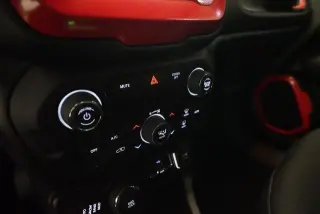 Jeep Renegade 2018 4x4 Sport 4p SUV