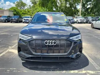 Audi e-tron 2022 AWD quattro Premium 4dr SUV