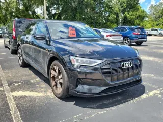 Audi e-tron 2022 AWD quattro Premium 4dr SUV