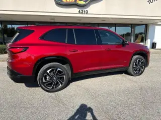 Buick Enclave 2025 Sport Touring 4dr Crossover