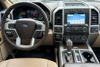 Ford F-150 2018 4x4 Lariat 4dr SuperCrew con cabina de 5.5 ft. SB