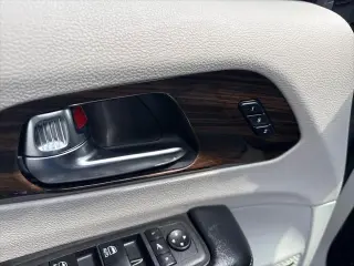Chrysler Pacifica 2022 Limited 4dr Mini-Van
