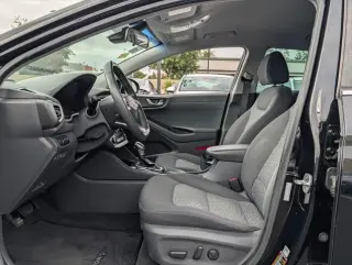 Honda Civic Sedan 2017 LX 4dr Sedan