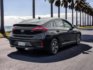Honda Civic Sedan 2017 LX 4dr Sedan