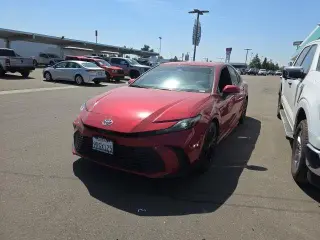 Toyota Camry 2025 SE 4dr Sedán