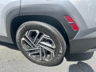 Hyundai TUCSON Híbrido Enchufable 2025 AWD Limited SUV 4 puertas