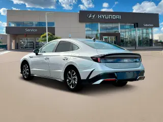 Hyundai SONATA 2025 SEL Sedán 4 puertas