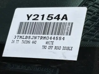Toyota Tacoma 2024 4x4 SR5 4p Doble Cab 5.0 ft CB