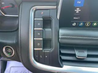 Chevrolet Suburban 2021 4x4 Z71 SUV de 4 puertas