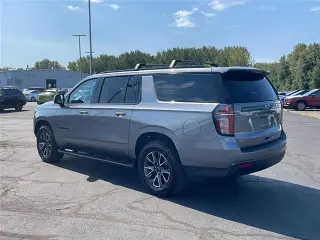 Chevrolet Suburban 2021 4x4 Z71 SUV de 4 puertas