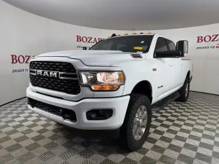 Ram 2500 2022 4x4 Big Horn 4p Puerta Lateral Cabina de Tripulacion 6.3 ft. SB Camion