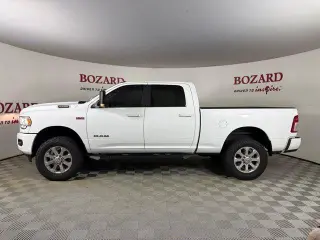 Ram 2500 2022 4x4 Big Horn 4p Puerta Lateral Cabina de Tripulacion 6.3 ft. SB Camion
