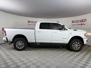 Ram 2500 2022 4x4 Big Horn 4p Puerta Lateral Cabina de Tripulacion 6.3 ft. SB Camion