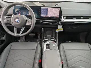 BMW X1 2025 AWD xDrive28i vehículo de actividad deportiva de 4 puertas