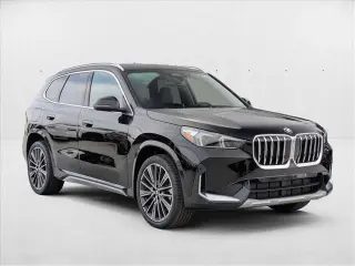 BMW X1 2025 AWD xDrive28i vehículo de actividad deportiva de 4 puertas