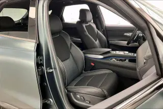 Genesis GV70 2023 AWD 2.5T Standard 4dr SUV