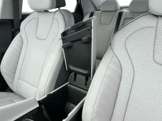 Hyundai ELANTRA 2024 Limited 4dr Sedán