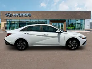 Hyundai ELANTRA 2024 Limited 4dr Sed Sán