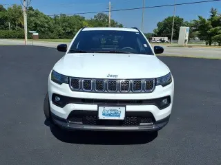 Jeep Compass 2023 4x4 Latitude Lux 4dr SUV
